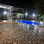 Excellente Casa Lagoinha, Ubatuba, Sp Para Ate 10 Pessoas